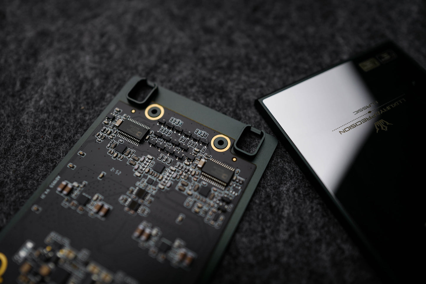 Luxury Precision E7 (AD1955) DAP + Case